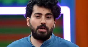 پرش ناگهانی مجری شبکه ۳ به استخر حین اجرای برنامه!