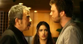 قابی از خانواده 4 نفره نهال سریالِ عشق ممنوع